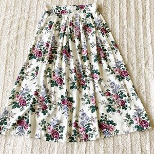 (4 for $20) JOHN HENRY Vintage Floral Skirt Sz S